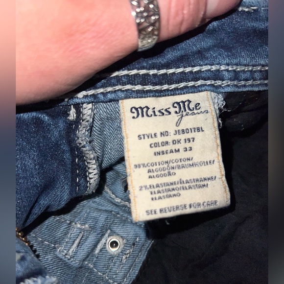 MissMe Jean size 28 boot cut - Picture 5 of 9